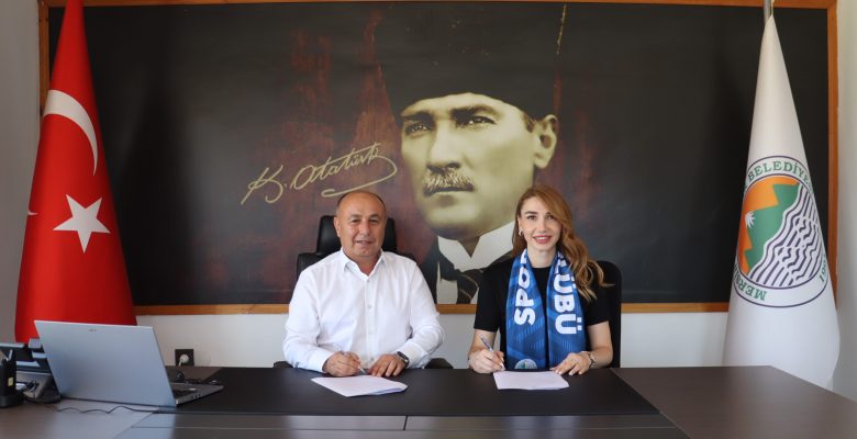 TOROSLAR’IN KADIN VOLEYBOL TAKIMI YENİ SEZONA HAZIR
