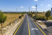MERSİN BÜYÜKŞEHİR GÜLNAR’DA BİRÇOK MAHALLENİN ORTAK YOLU OLAN BULGARA CADDESİ’Nİ YENİLEDİ
