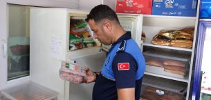 TOROSLAR ZABITASI OKUL KANTİNLERİNİ DENETLEDİ