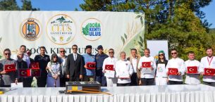 TARSUS’UN TARIMSAL DEĞERLERİ ULUS LEZZET ROTASI FESTİVALİ’NDE TANITILDI