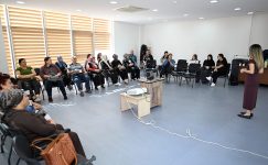 BÜYÜKŞEHİR, ENGELSİZ YAŞAM MERKEZİ’NDE AİLELERİ DİJİTAL DÜNYANIN RİSKLERİNE KARŞI BİLİNÇLENDİRDİ
