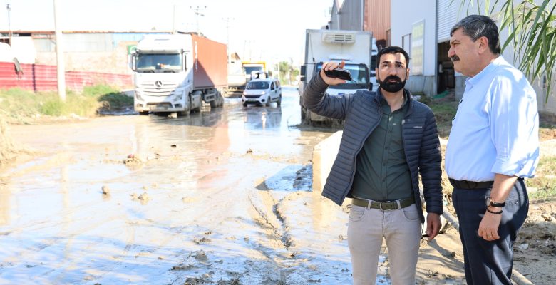 BAŞKAN YILDIZ, SAĞANAK YAĞIŞTAN ETKİLENEN MAHALLELERDE İNCELEMELERDE BULUNDU